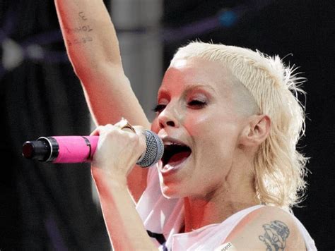 yolandi visser net worth|Yolandi Visser: Dating Life, Boyfriend, Daughter,。